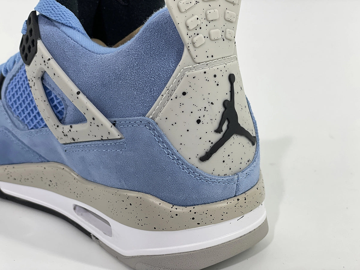 JORDAN 4 RETRO UNIVERSITY BLUE