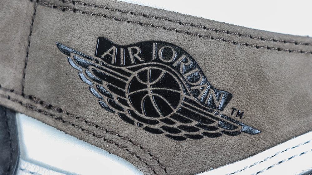 AIR JORDAN 1 DARK MOCHA