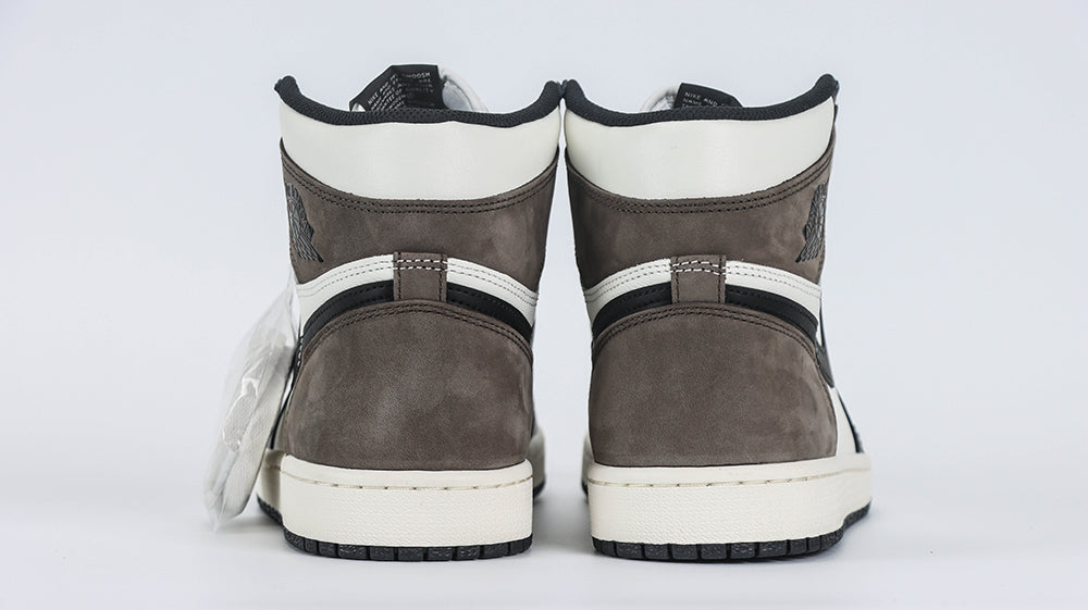 AIR JORDAN 1 DARK MOCHA